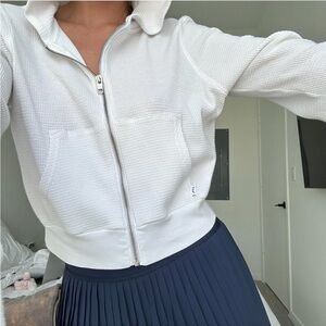 Aritzia TNA waffle knit zip up hoodie